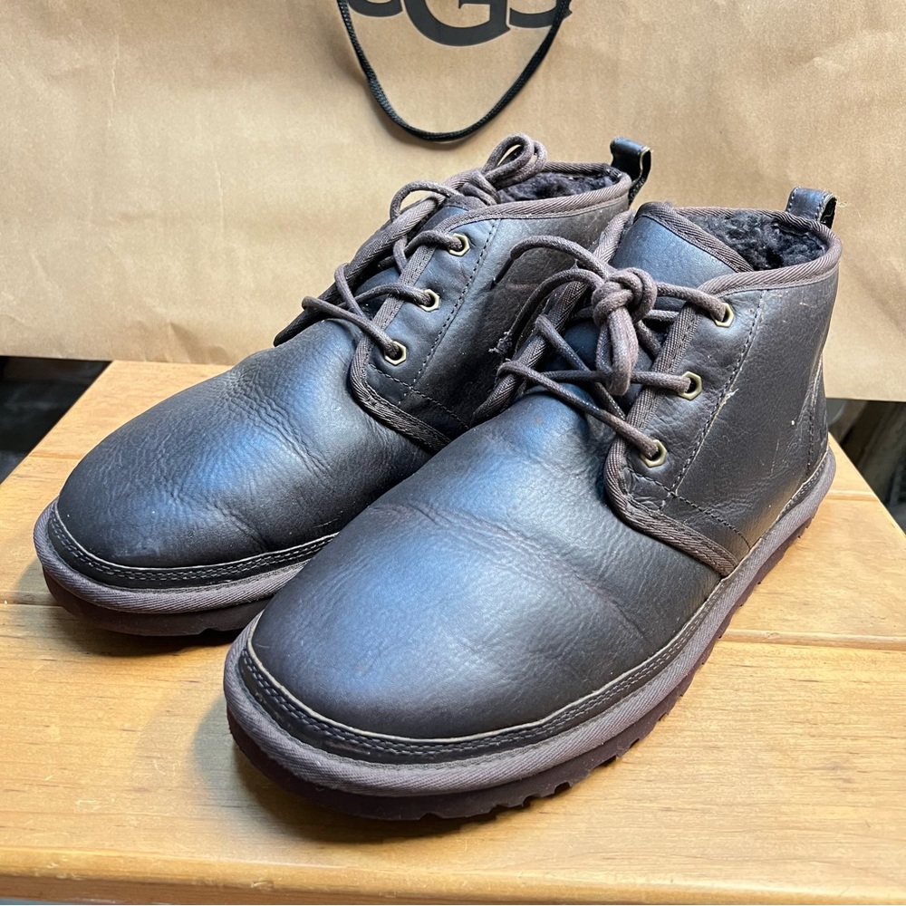 UGG Neumel Leather WP Lightweight Wool Ankle Boots